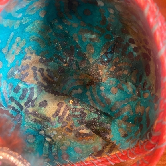 Basket Gourd with Raku finish - Artist made by Martha Cline Turquoise Feathers - Picture 8 of 13